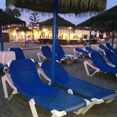 Apartment Beach In Elviria Marbella, Great Location With The Beach On Your Door Step *
