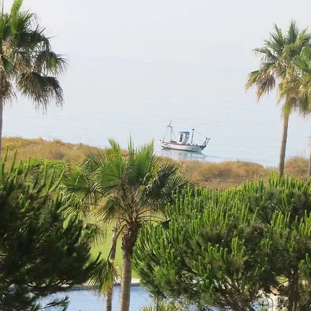 Apartment Beach In Elviria Marbella, Great Location With The Beach On Your Door Step Marbella